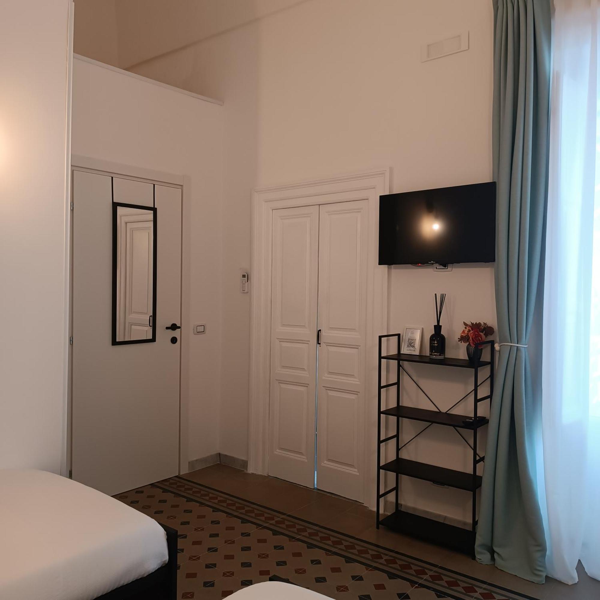 Dimora Tarantina Hotel Taranto Exterior foto